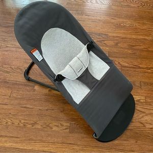 Babybjorn bouncer